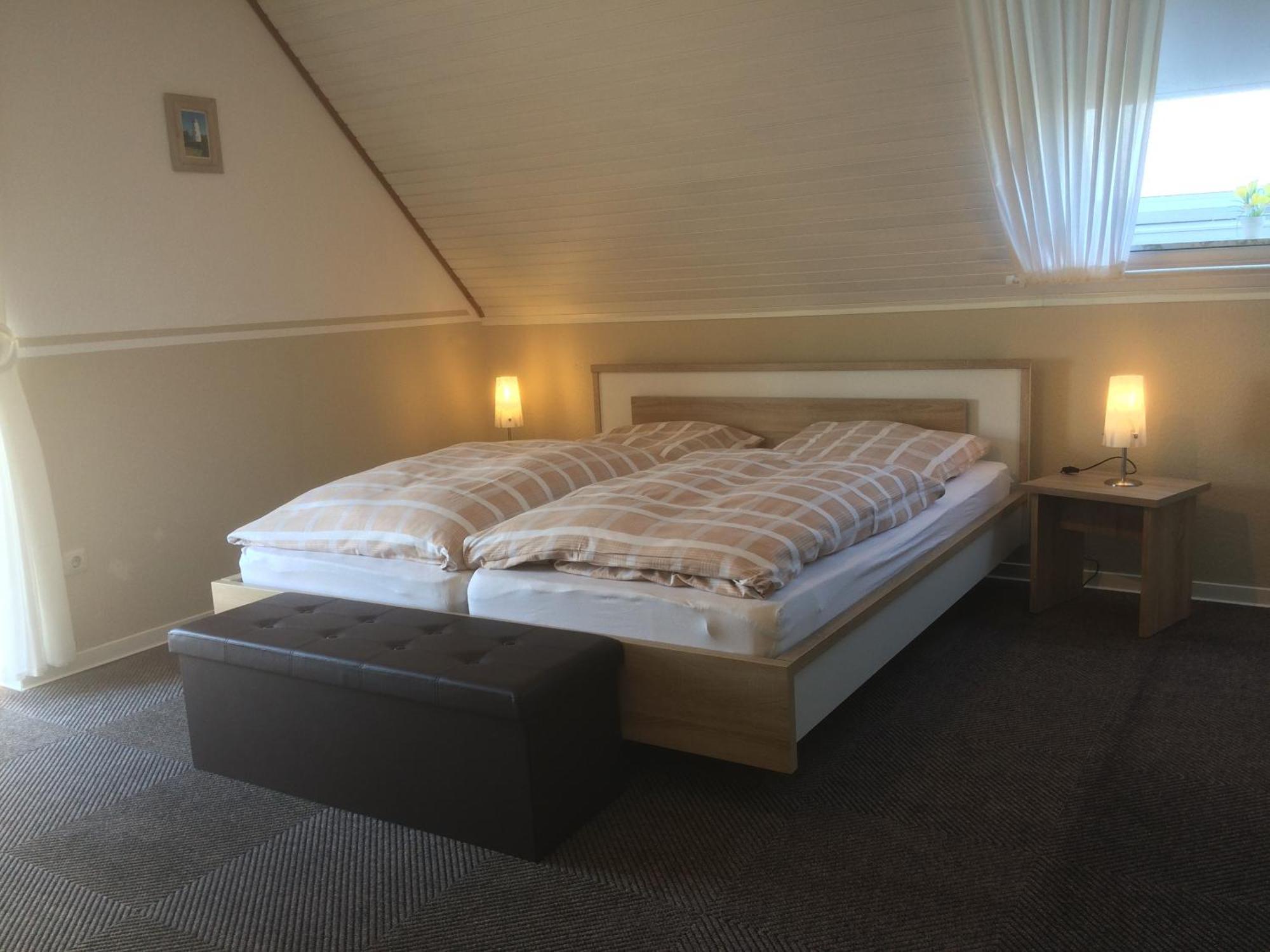 ドルヌマージール Huus Stoertebeker Bed & Breakfast エクステリア 写真
